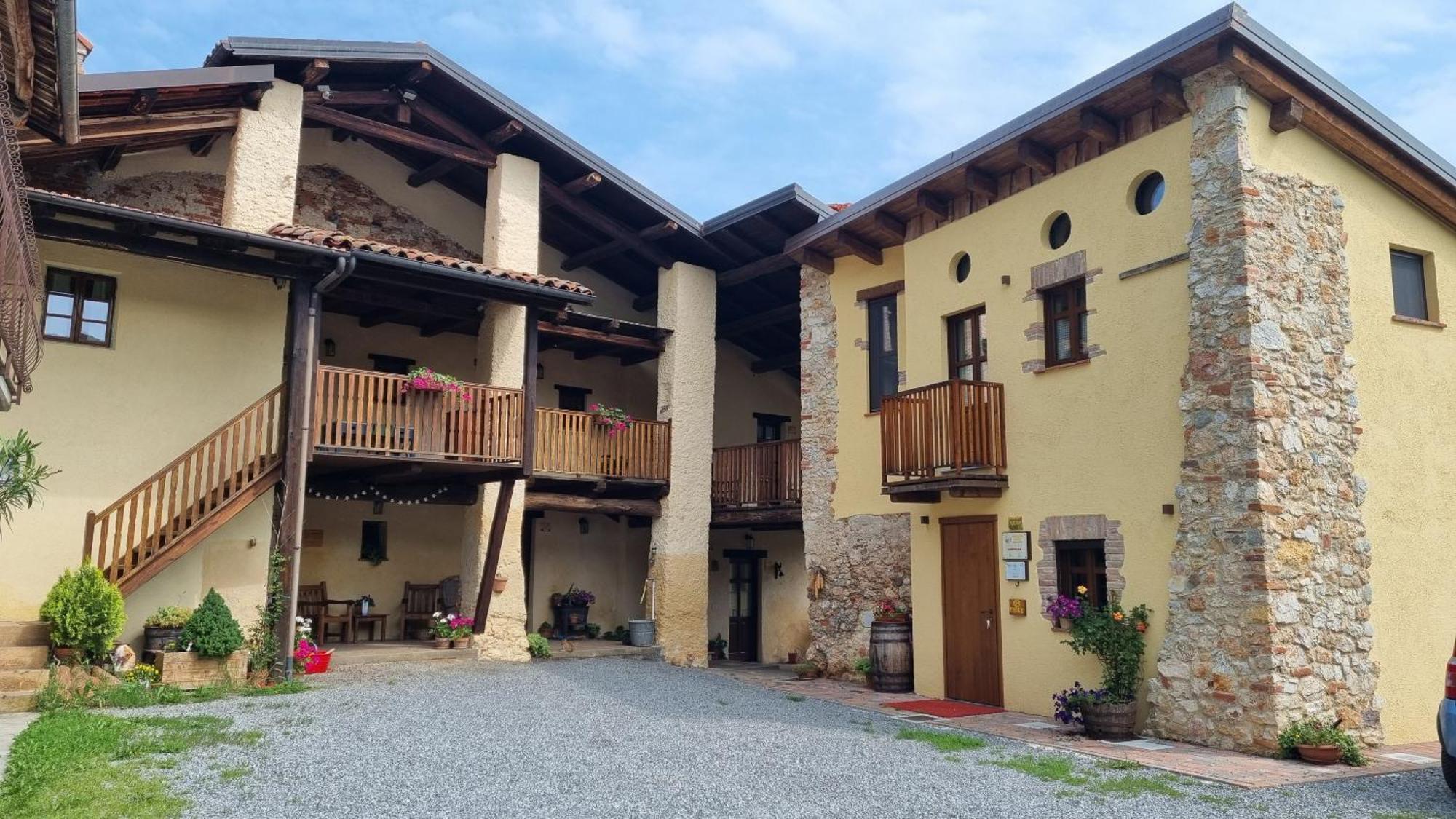 La Botalla Agriturismo Lisio Buitenkant foto